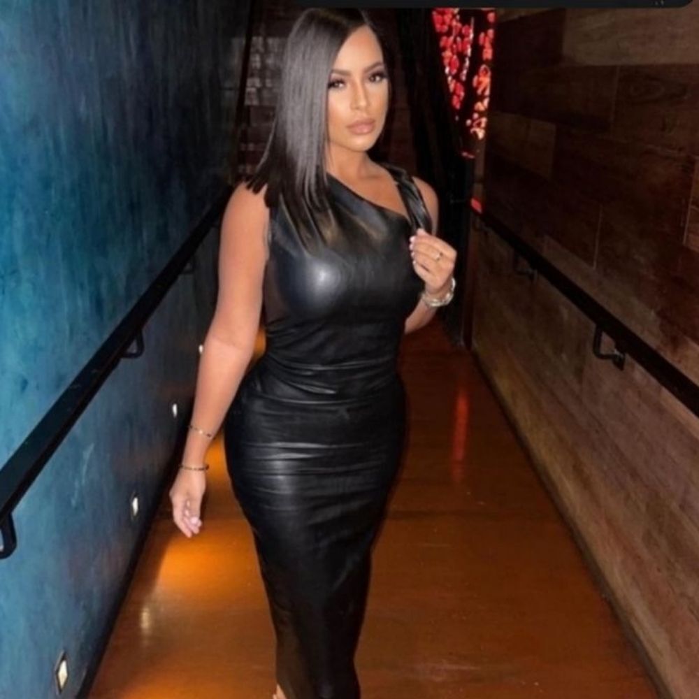 ZARA FAUX LEATHER MIDI BLACK DRESS NWT BLOGGERS FAV - Picture 15 of 16